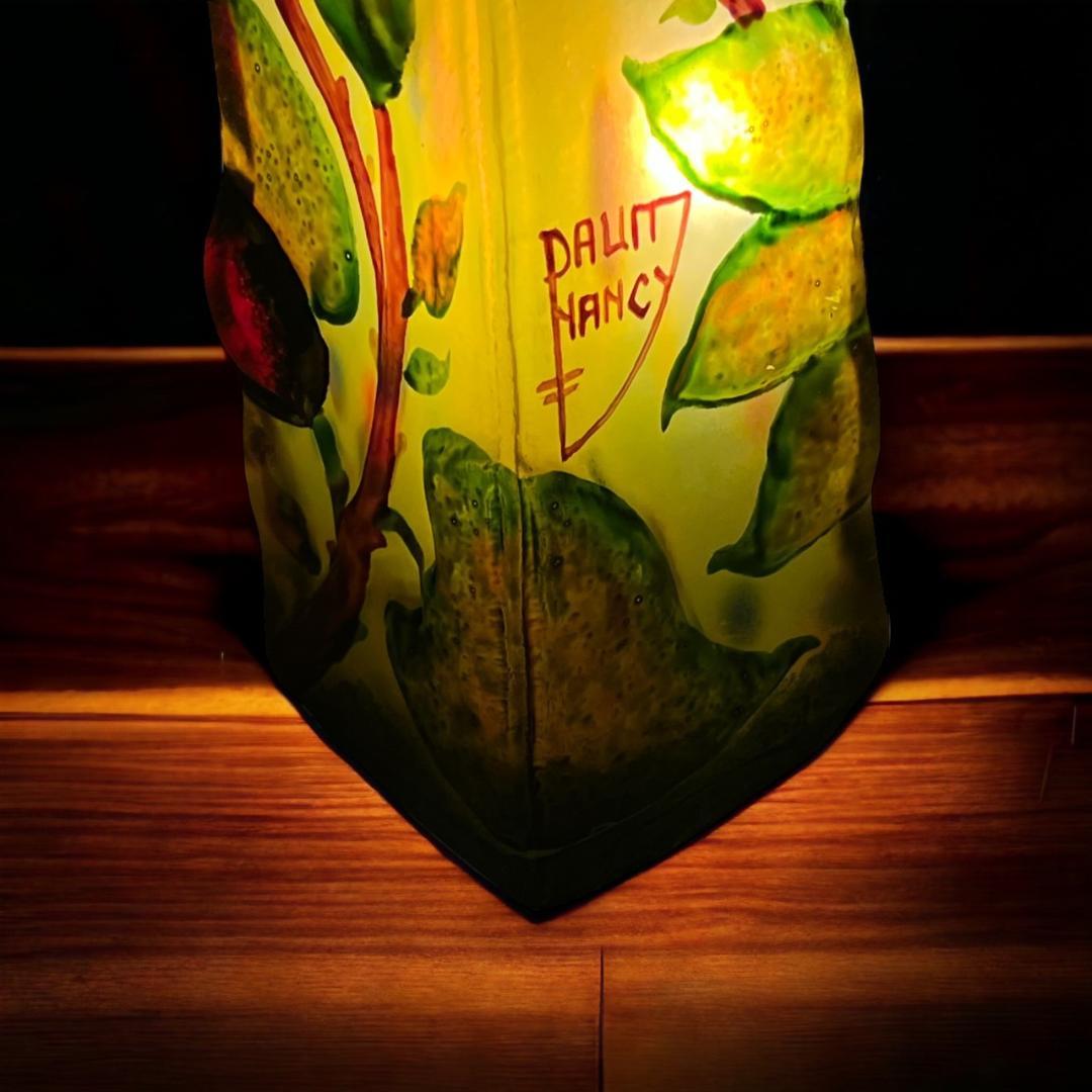 ドームナンシー 卓上照明 高さ21cm 被せガラス アンテルカレール 立体