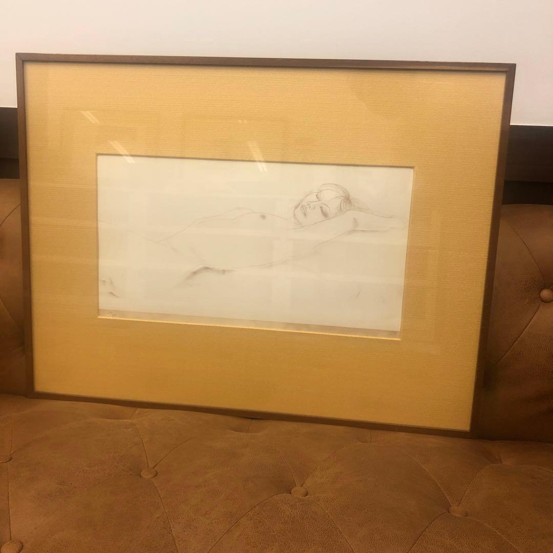 女性ヌード鉛筆画 金色フレーム付き