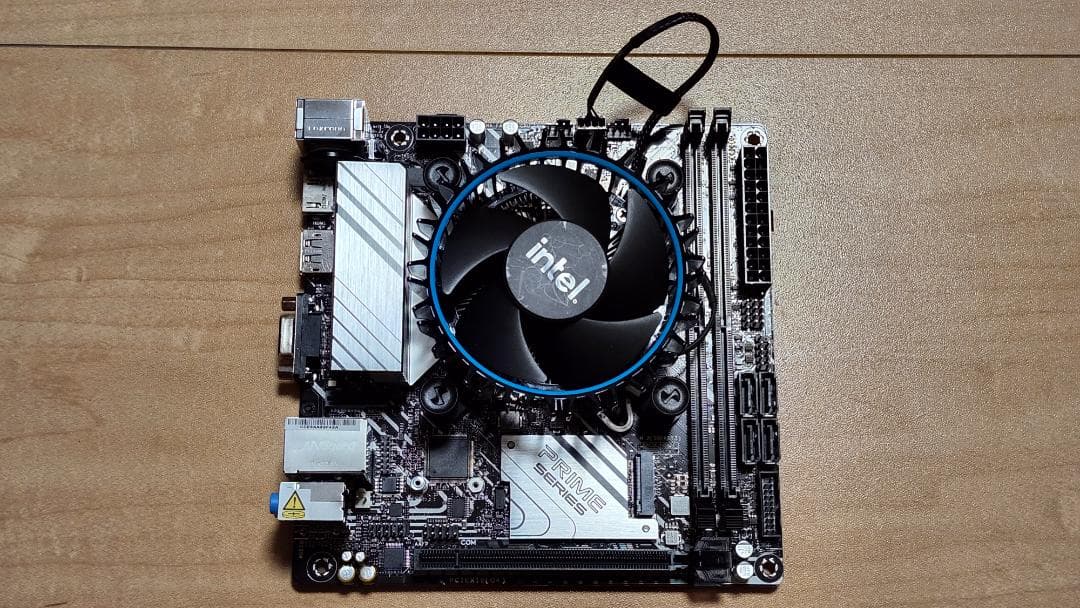 Intel Core i3-12100 + mini ITXマザーボード