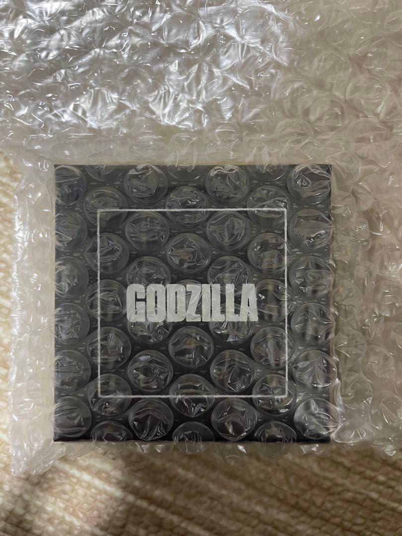 100体限定純金ゴジラ−1.0
