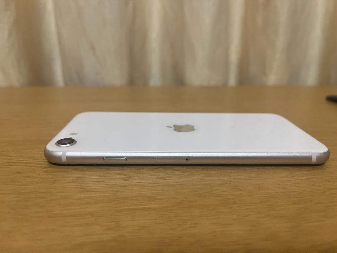 iPhone SE3 Starlight 128GB ジャンク - メルカリ