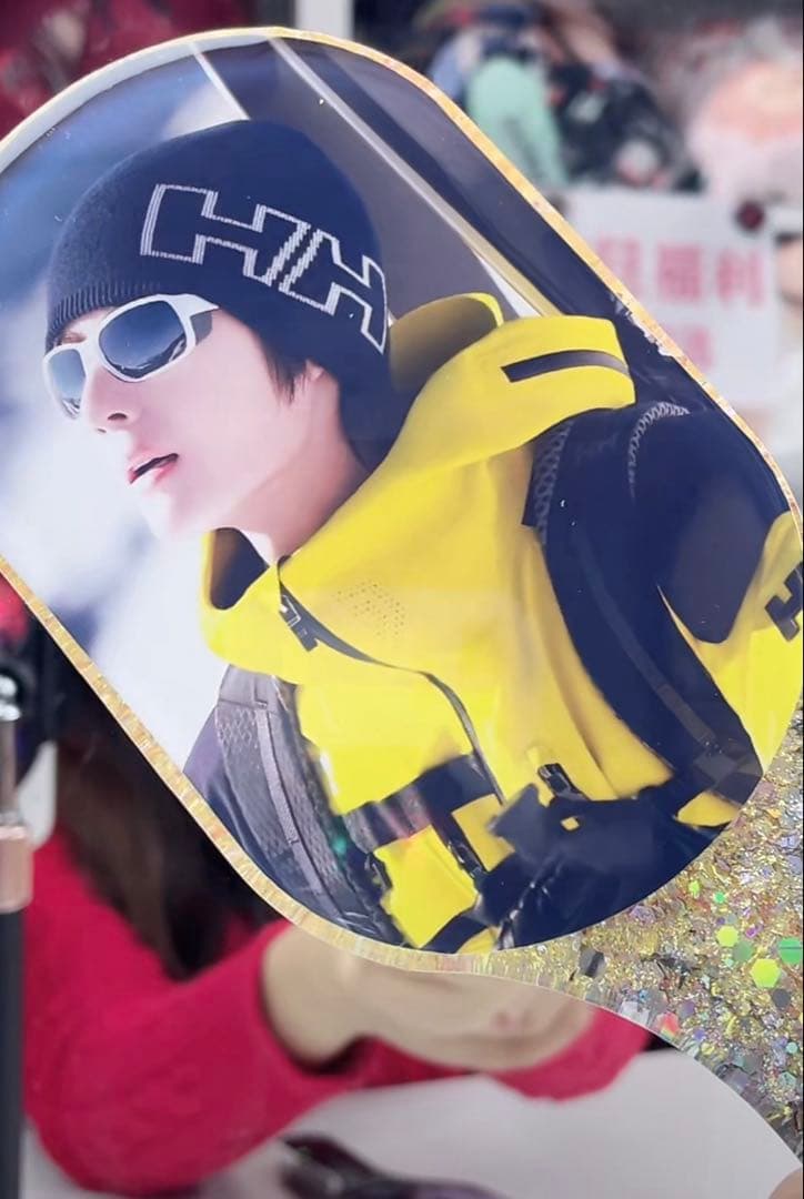 王一博 超大レジンエアークッション付きヘアブラシ　9点セット❣️確認用0105