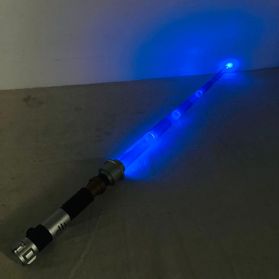 ハスブロ　スターウォーズ　エレクトロニックライトセーバー　1999　2004