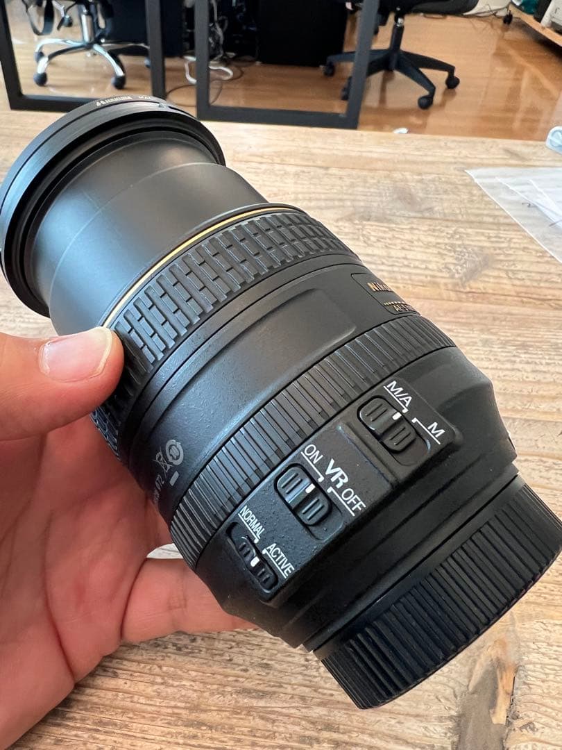 ⭐︎美品⭐︎Nikon AF-S 16-80mm f/2.8-4 DX ED VR