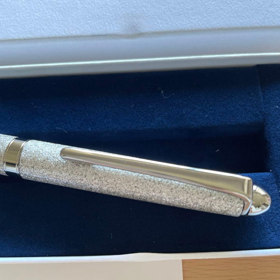 美品】田中貴金属 オリジナル純銀蒔きボールペン シルバー 非売品