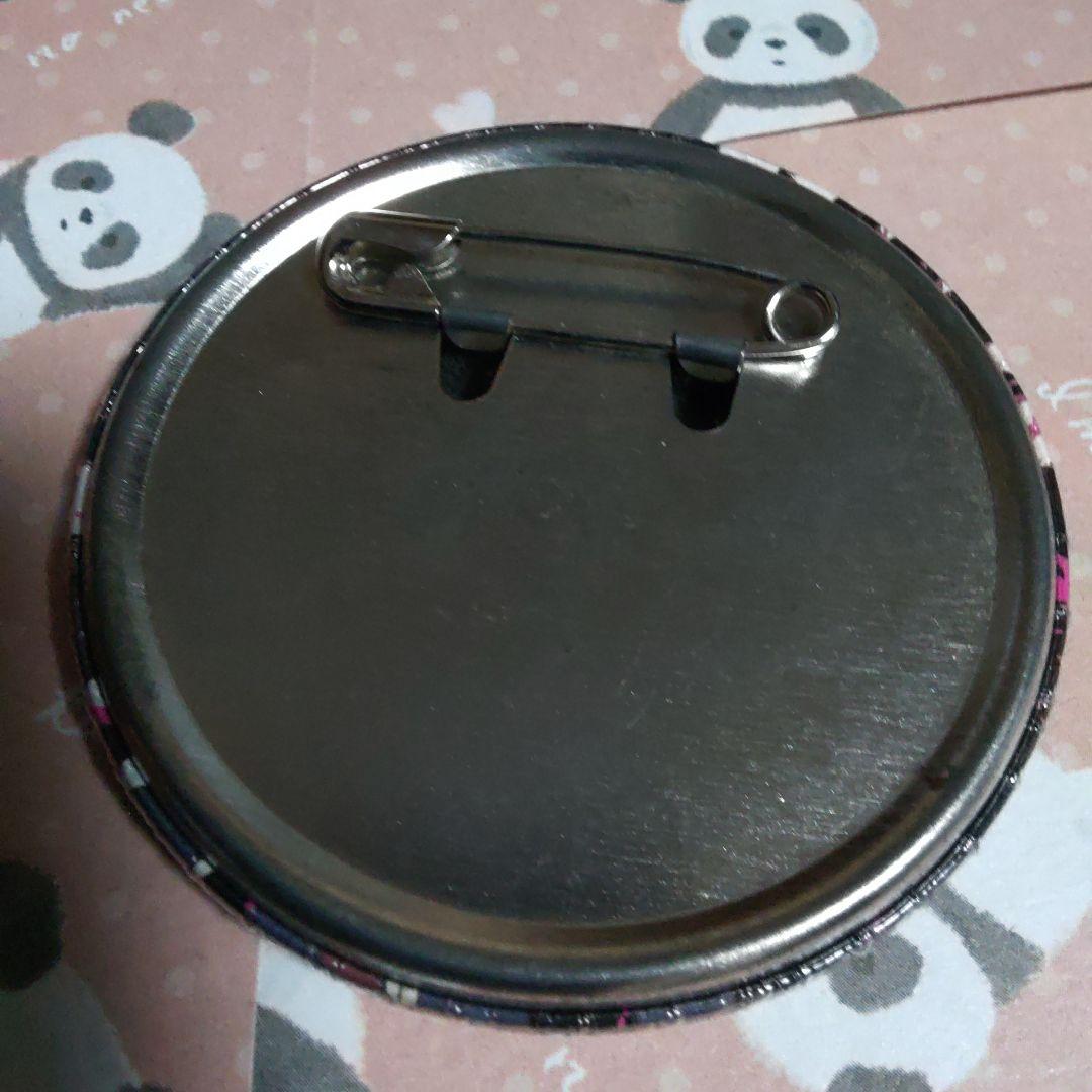 等身　覆面系ノイズ　缶バッジ　ニノ　有栖川仁乃　福山リョウコ