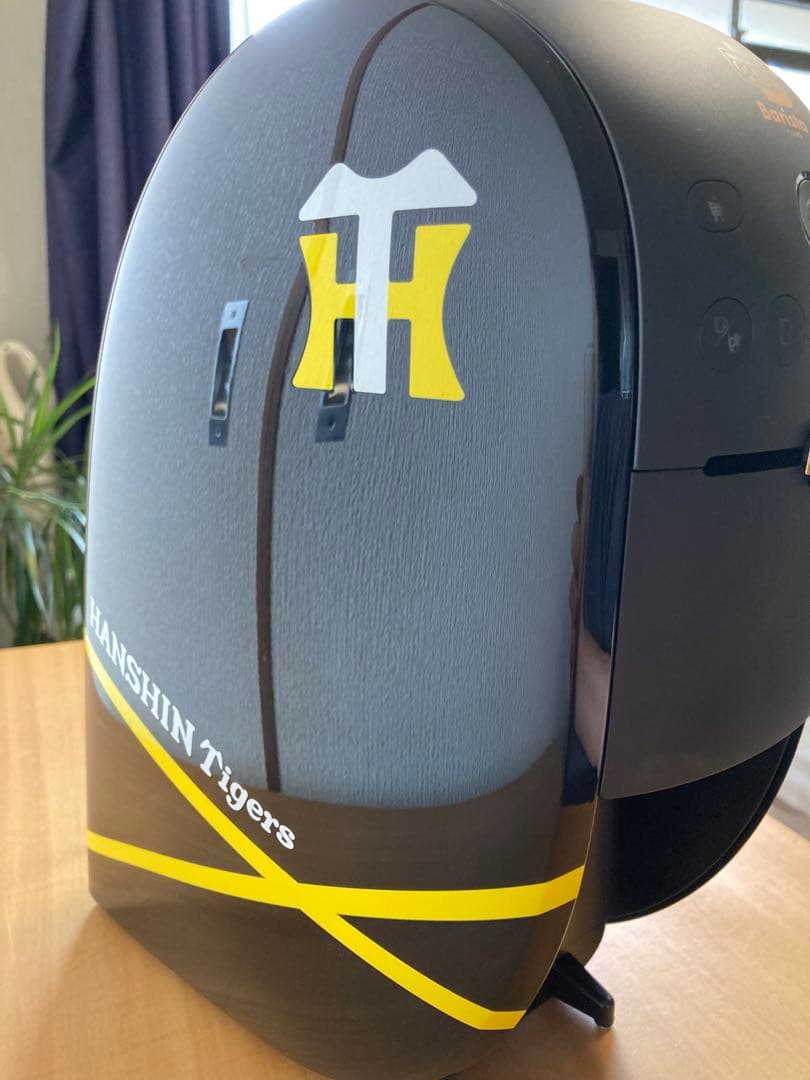 ネスカフェ ゴールドブレンド バリスタ W阪神タイガースモデル - メルカリ