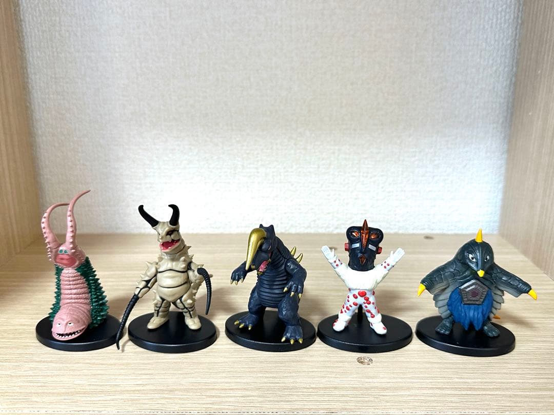 d*7様 コンバージモーション ウルトラマン 怪獣フィギュア 31体