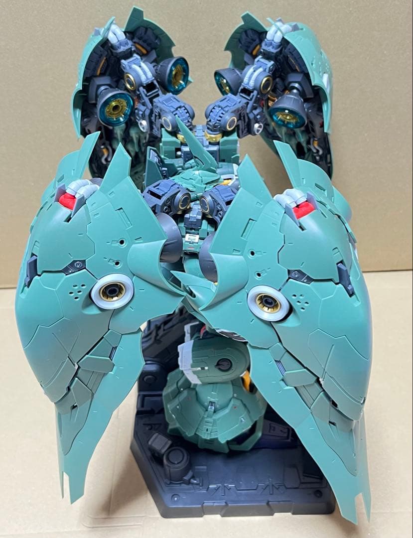 Axis Model 1/100 オシリス・エリアル ドミネーター 素組品