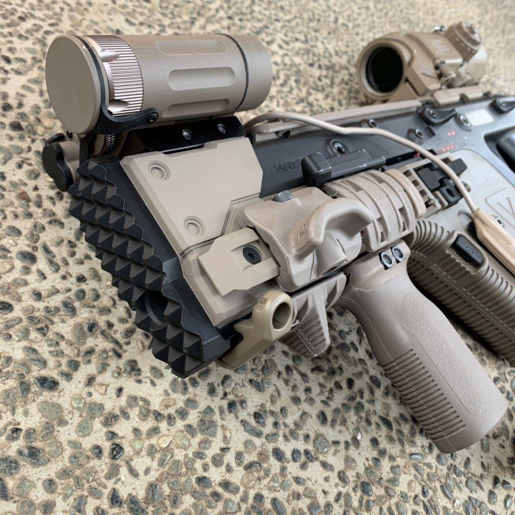 KRISS VECTOR ストライク レイルシステム