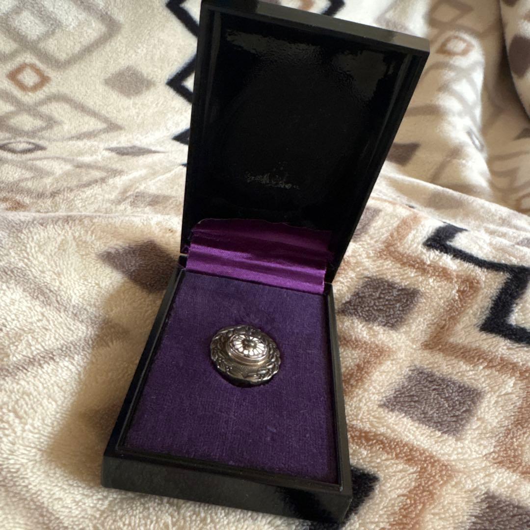 日本国有鉄道功績章銀細工 バッジ 国鉄 - メルカリ