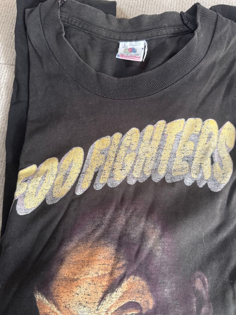FOO FIGHTERS フーファイターズEXHAUSTED Tシャツ