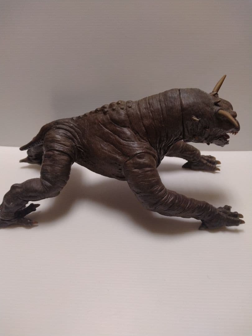 ゴーストバスターズ　テラードッグ　未組立品・塗装組立済みの2体セット