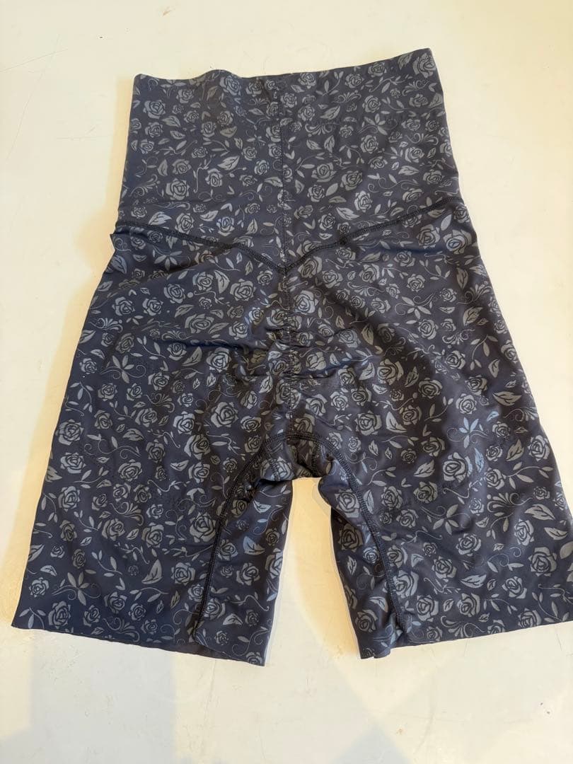 フェレナ ハッピーガードル M