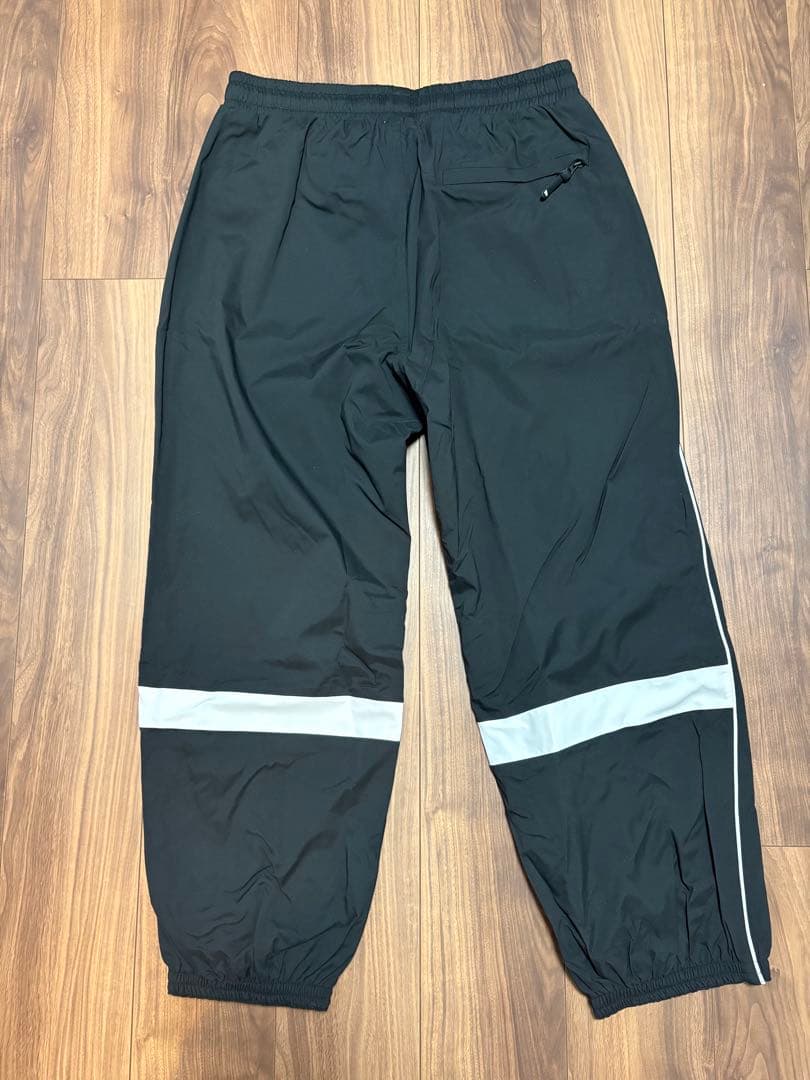 ル*リ様 スノートラックパンツ #ニューエラ #スノーボードウェア