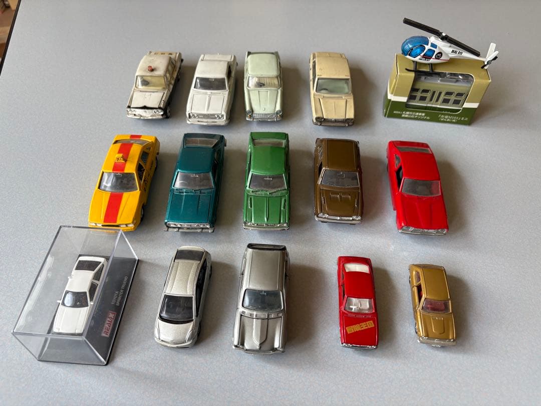 《専用品》ミニカー色々まとめて 札幌市電&ヘリコプター付き