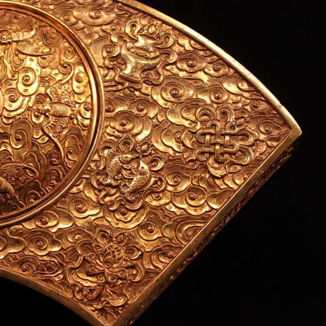 中国古美術・珍蔵硯台・古い純銅鎏金细密彫・純手作り・彫刻・置物