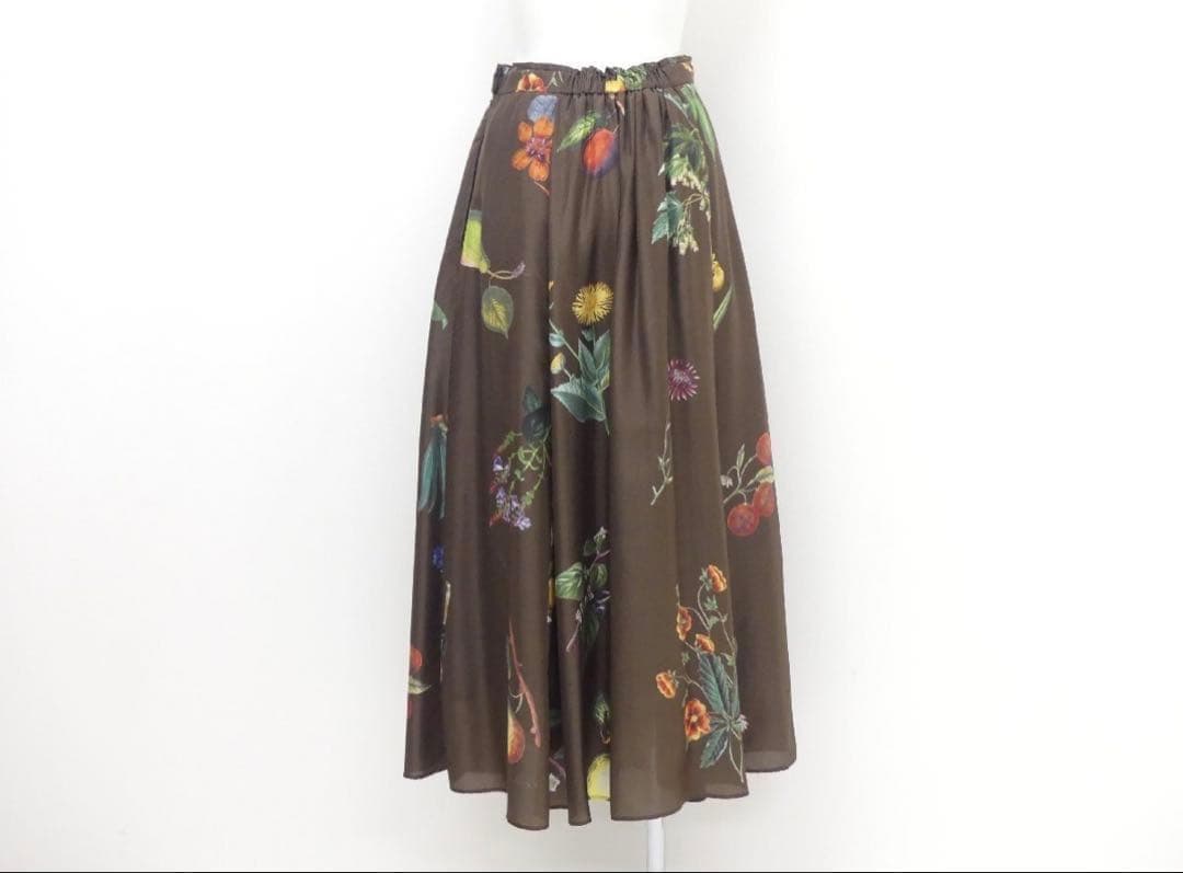 未使用✨】CABaNGreenShower25年SSボタニカルロングスカート - メルカリ
