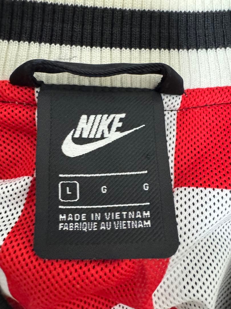 《希少》NIKE ナイキ スカジャン ブルゾン 刺繍ロゴ NSW ブラック　Ｌ