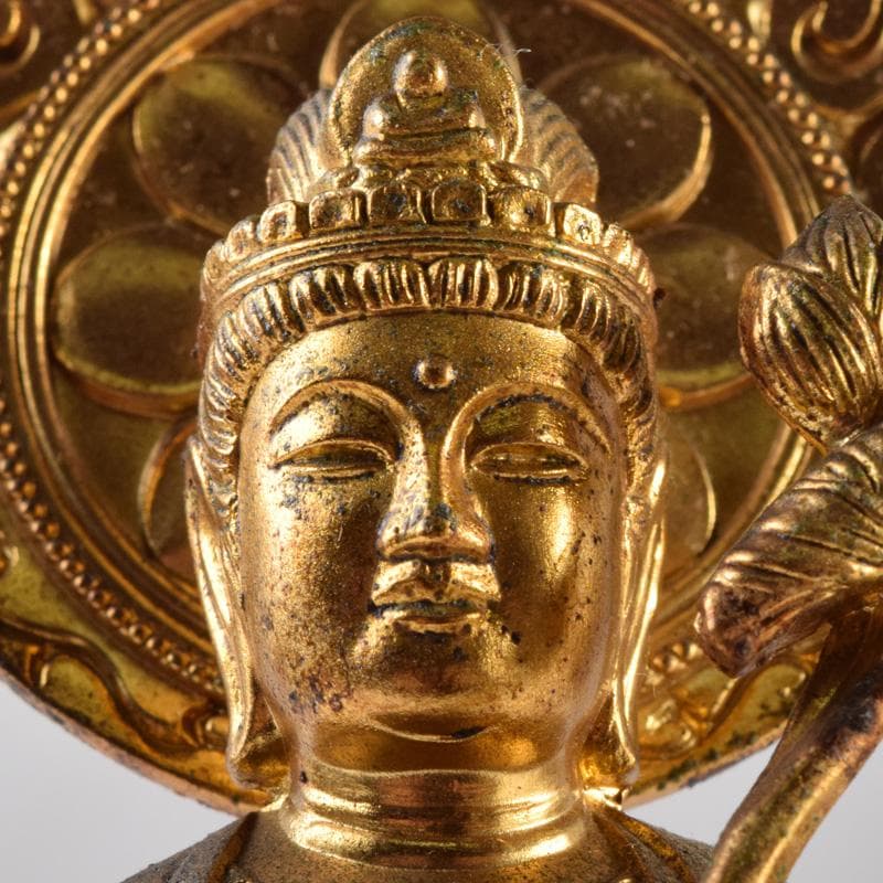 Bd-akioto様専用 観音菩薩像 懐中仏 2体 観音開逗子付 V 7982 - メルカリ