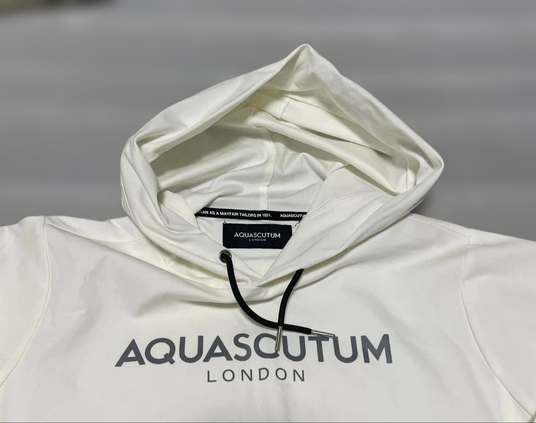 新品 AQUASCUTUM クリーミー ゴルフウェア ジョガーセットアップ春夏秋
