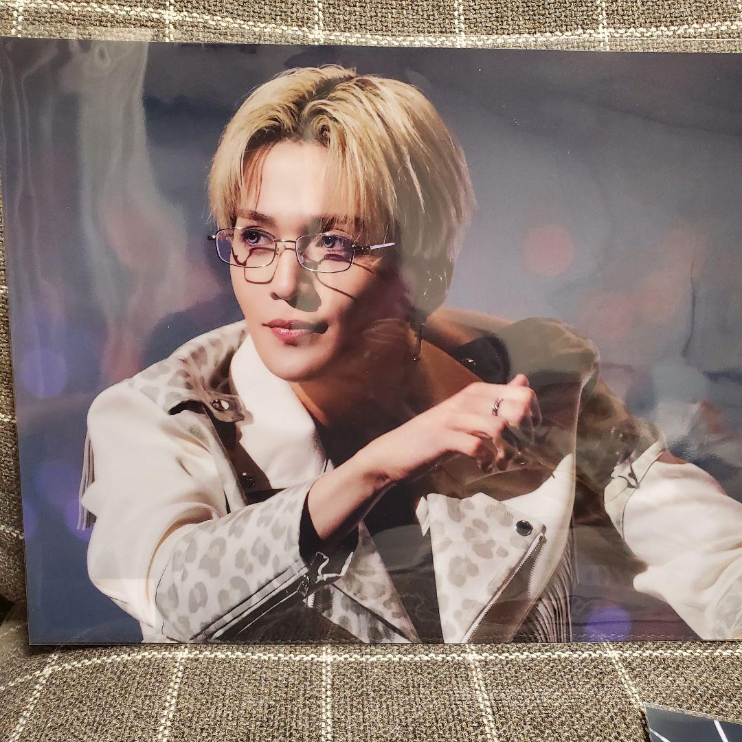 FANTASTICS 八木勇征　サイン アザージャケット クリアポスター