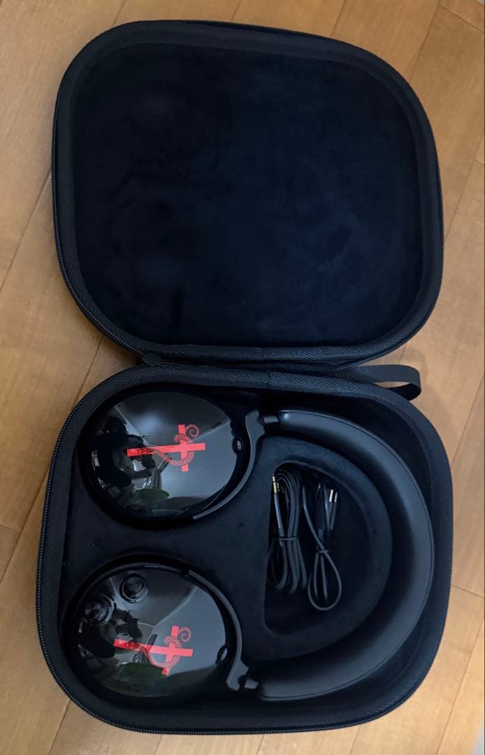 AVIOT ヘッドホン HYDEコラボモデル WA-J1-666 開封美品おまけ - メルカリ