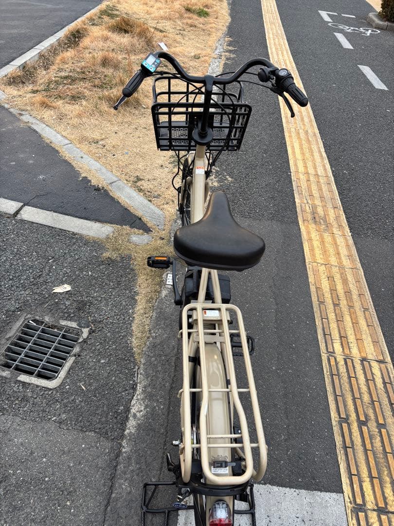 中古20㌅YAMAHA電動アシスト自転車　12.8Ah 大阪　002番