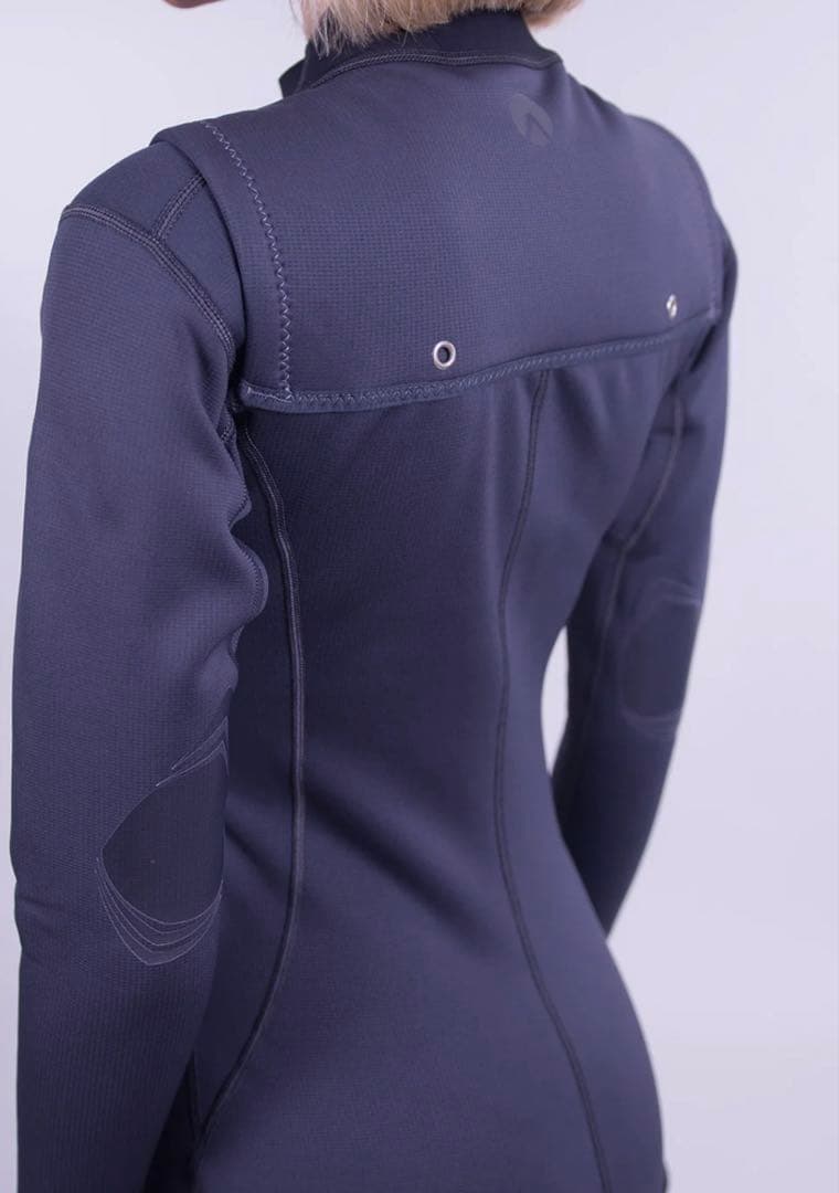 日本未上陸 濠SharkSkin高級T2 フルスーツ グレー （在庫1）