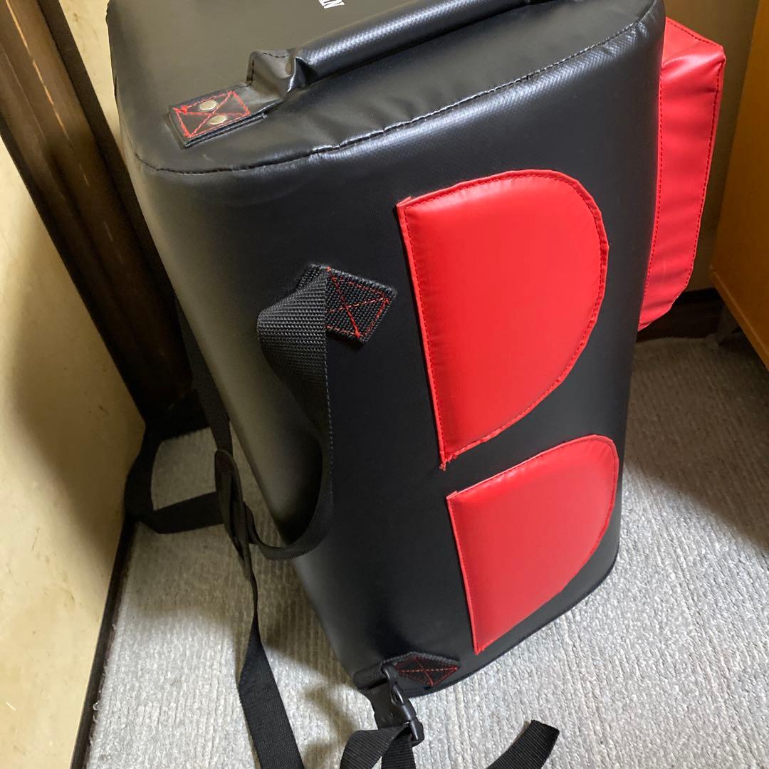 F.R.JAPAN パンチングミット 黒/赤