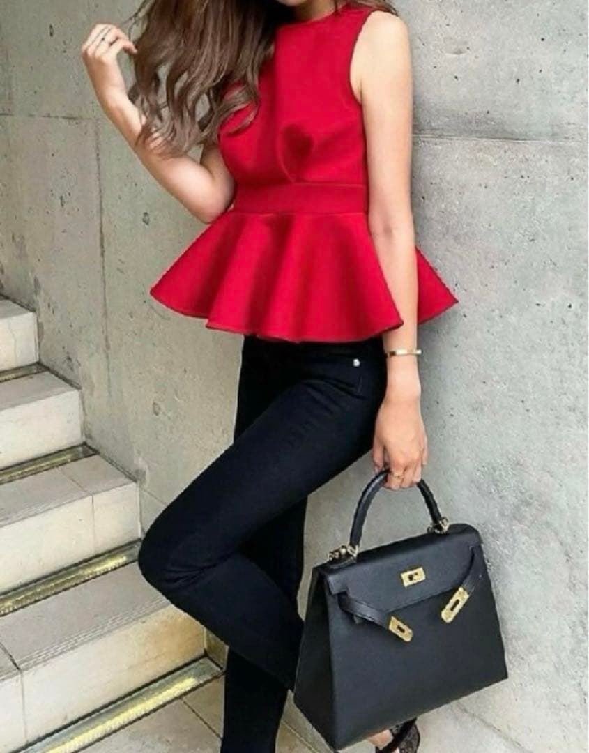 sheller♡シェリエ バッグジップペプラムトップス レッド 赤 - メルカリ