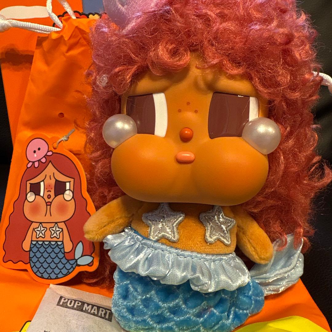 CRYBABY Vacation Mode On クライベイビー シークレット CRYBABY Vacation Mode Onぬいぐるみペンダントシークレット - メルカリ