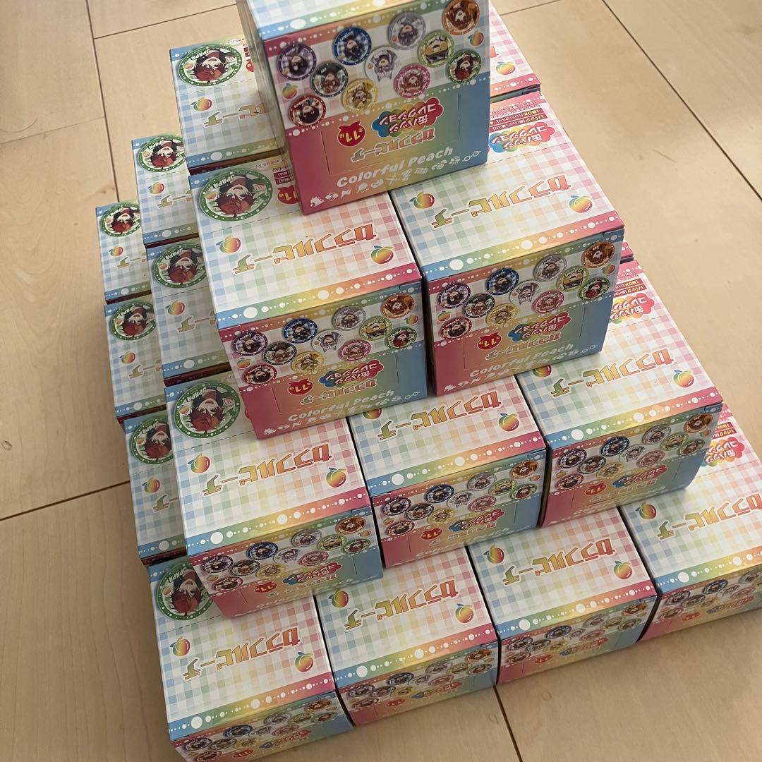 カラフルピーチ　ヒロ　缶バッジ 32個　ウィンターフェア 2026