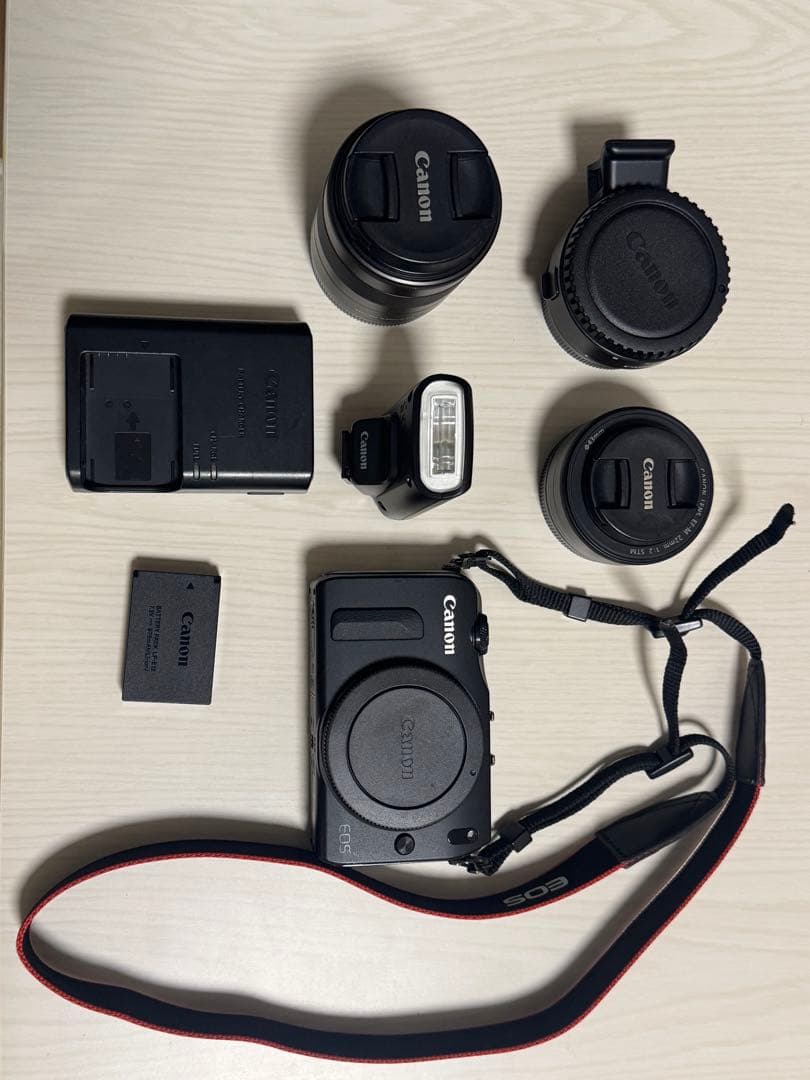 Canon EOS Mミラーレスカメラ セット CANON EOS M ダブルレンズキット 価格比較 - 価格.com