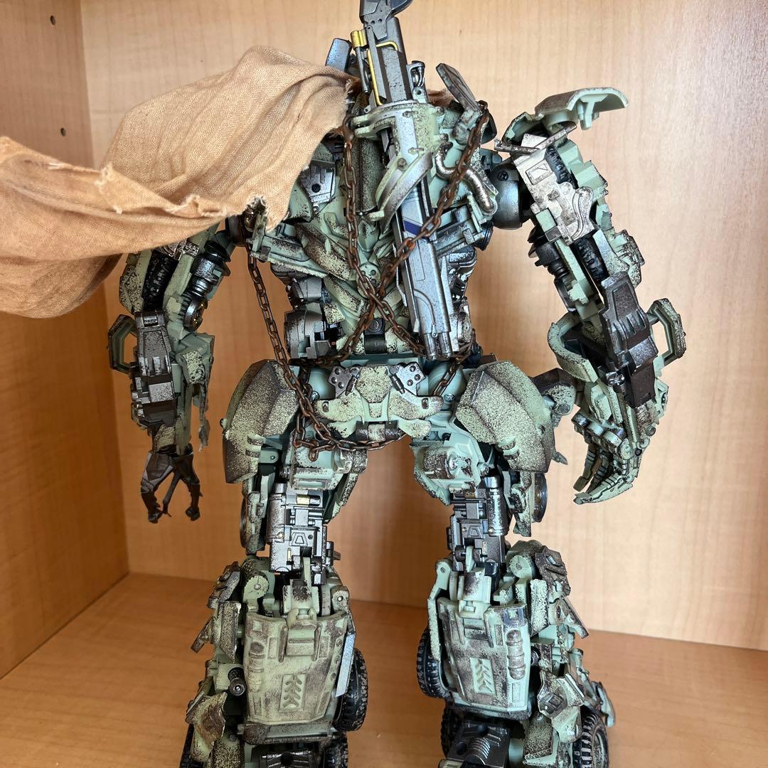 Unique toys メガトロン似　非常規トランスフォーマー