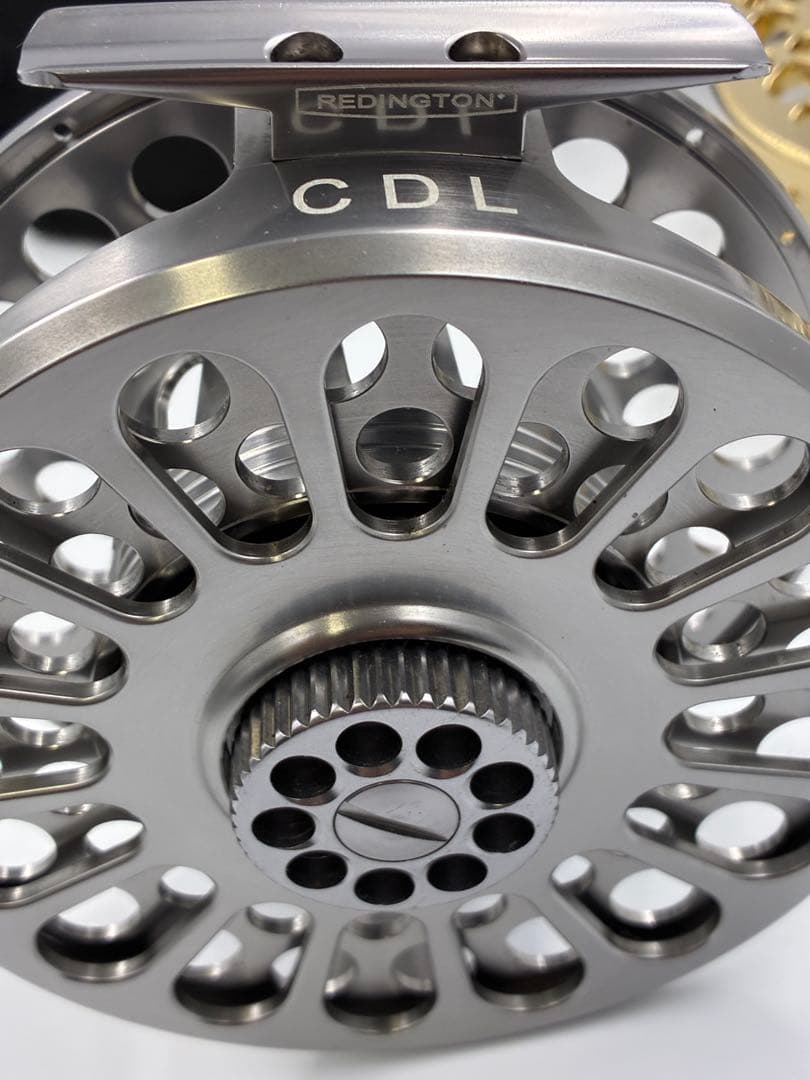 Redington レディントン フライリール AL GD CDL まとめ販売 - メルカリ