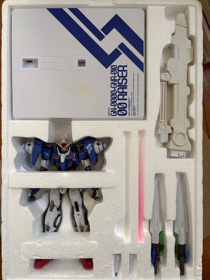 メタルビルド　ダブルオーライザー l build ガンダム