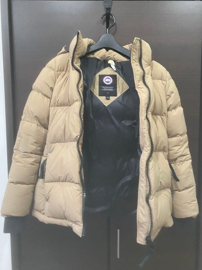 FW25新作】チェルシー パーカ ジャパンエクスクルーシブ 超美品 - メルカリ