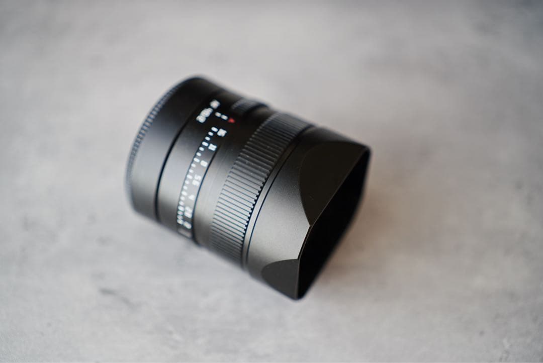 TTArtisan AF 40mm f2 (Eマウント、フルサイズ)+角形フード - レンズ