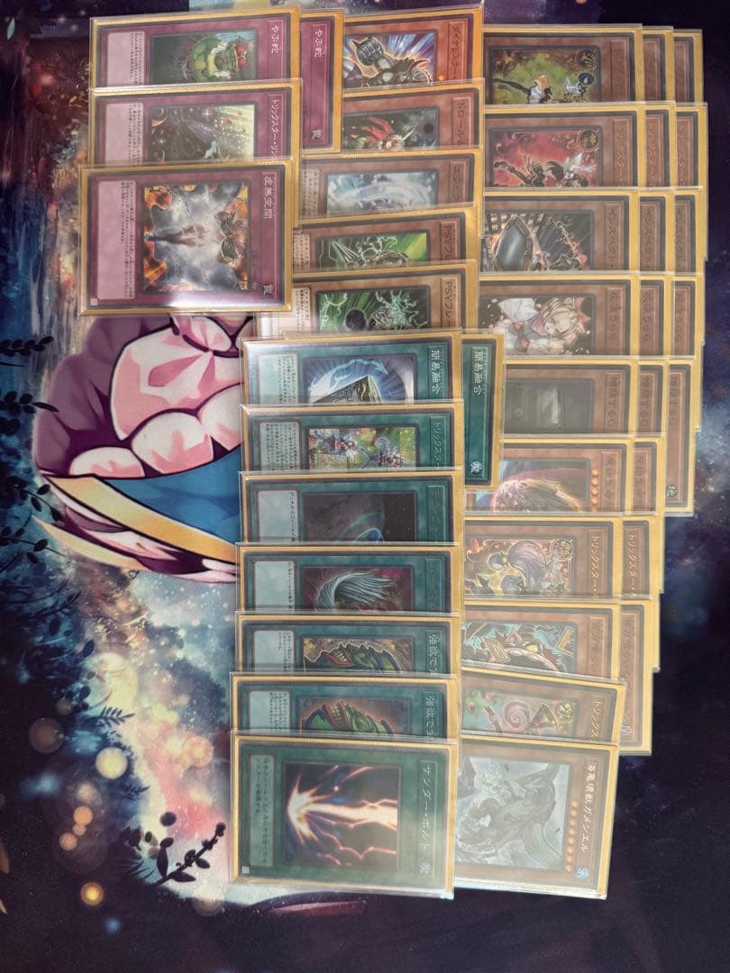遊戯王引退 デッキ10個以上 汎用光り物多数