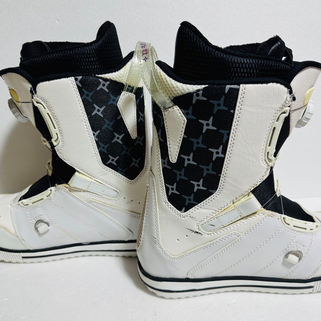 27.5cm ROUZE スノーボードブーツ ホワイト白色BoAボアダイヤル