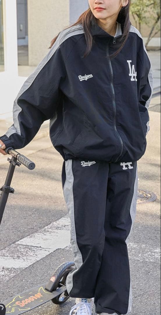極美品】【新品級】MLB ドジャース ナイロン セットアップ M ネイビー