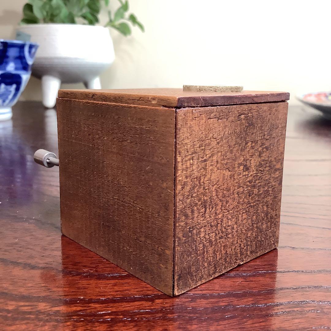 フォロワー割引中 希少 昭和レトロ ひみつのアッコちゃん 手回しオルゴール 手動