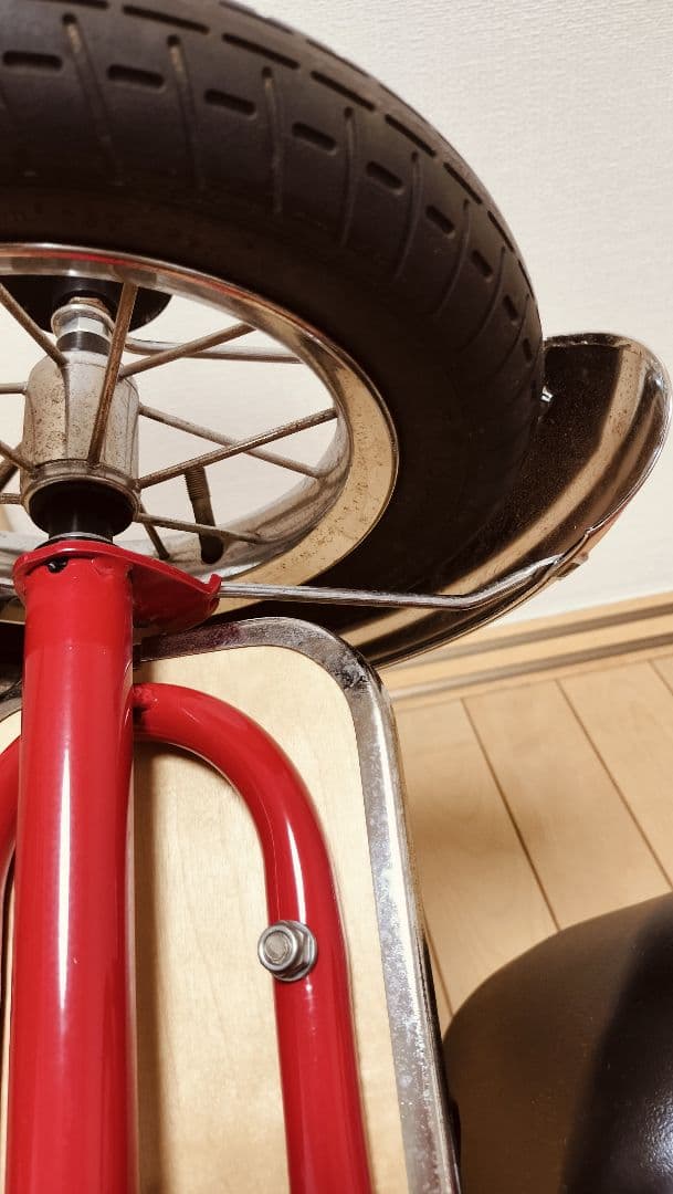 シュウィン ロードスター 室内使用 三輪車 SCHWINN 美品 定価5万円以上