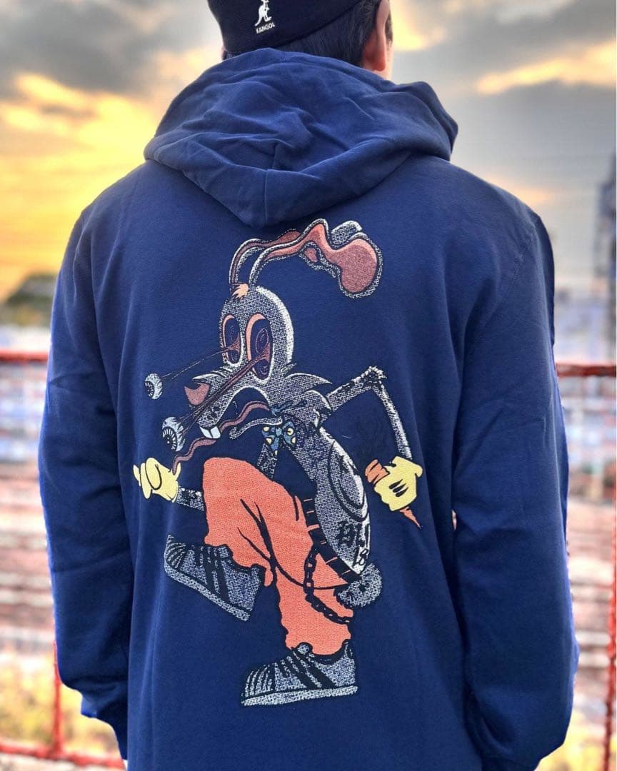 新品未使用 BLINK-182 / Roger Rabbit パーカー Lサイズ