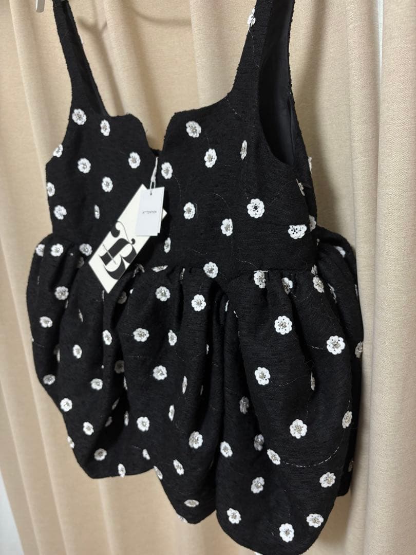 【せ】Bibiy. BIANCA BLOSSOM TOP新品未使用