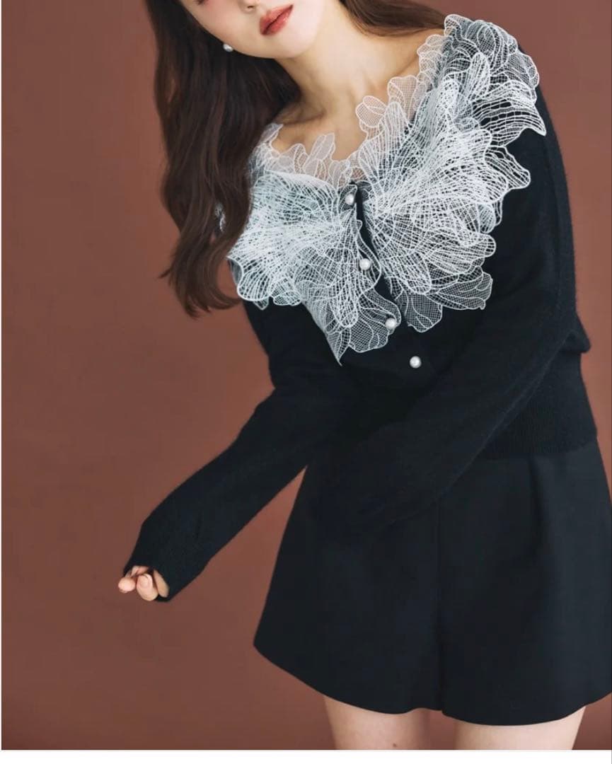 新品未開封＊polaura ポローラ レースフリルカーディガン black - メルカリ