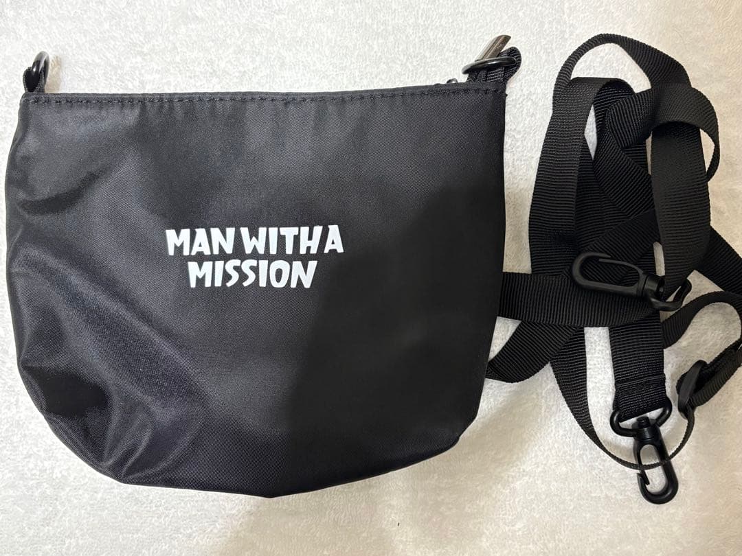 マンウィズ ショルダーバッグ アジアツアー限定 新品