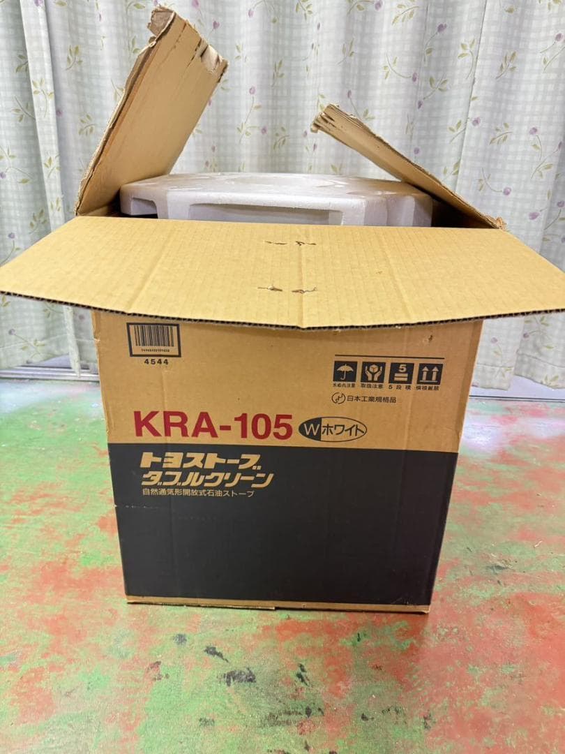 送料無料高性能 対流形 Wクリーンストーブ TYOTOMI KRA-105. - メルカリ