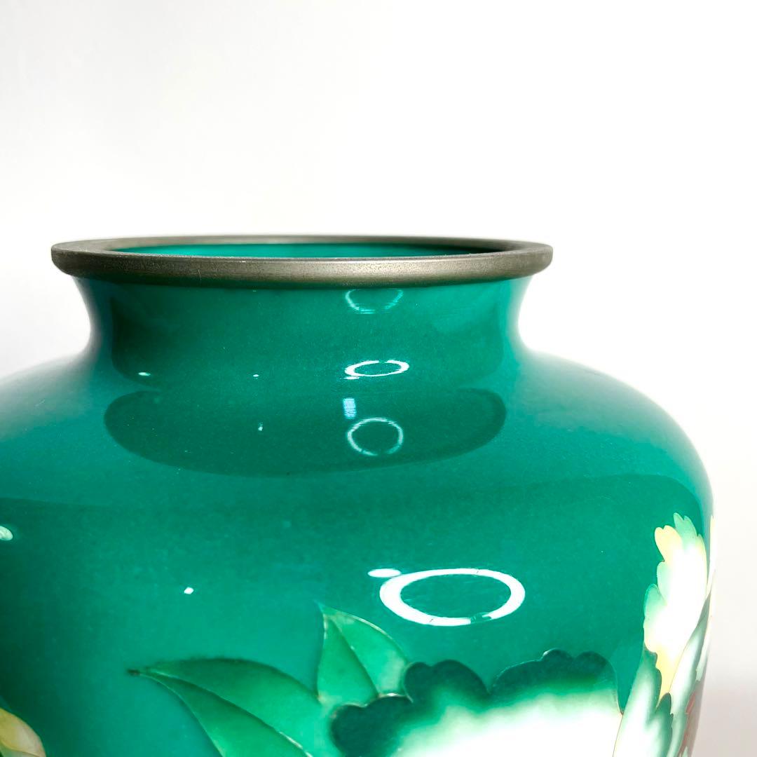 美術七宝焼』 花瓶 緑牡丹 壺 陶磁器 花柄 - メルカリ